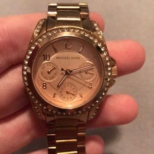 Michael Kors rose gold watch